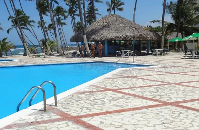 Albatros Club Resort Juan Dolio piscina